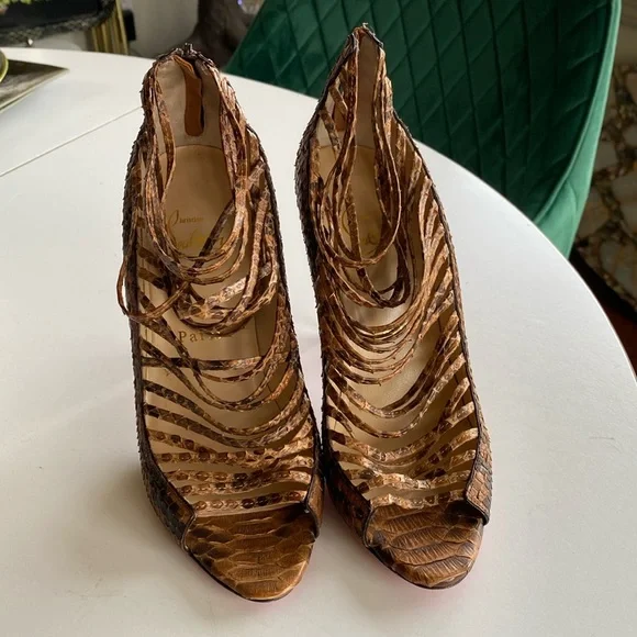 Python Louboutin size 7.5 - Picture 1 of 3